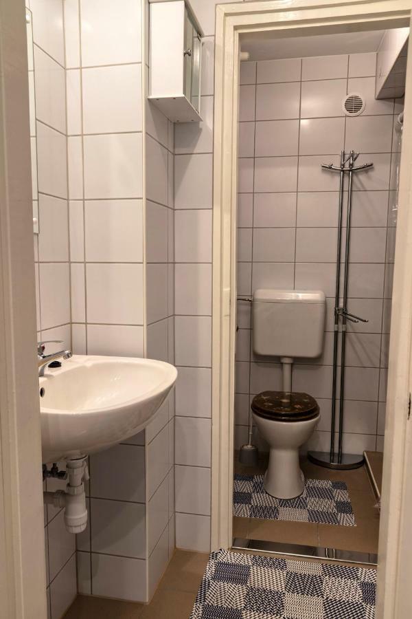 דירות קסזטלי Basement Atrium Apartman מראה חיצוני תמונה